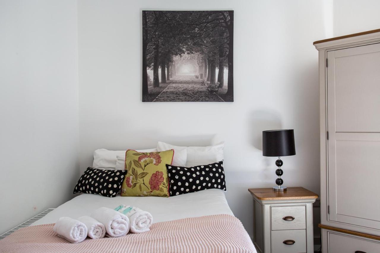 Modern Luxury Apartment, Sleeps 6, Best Location Belfast Ngoại thất bức ảnh